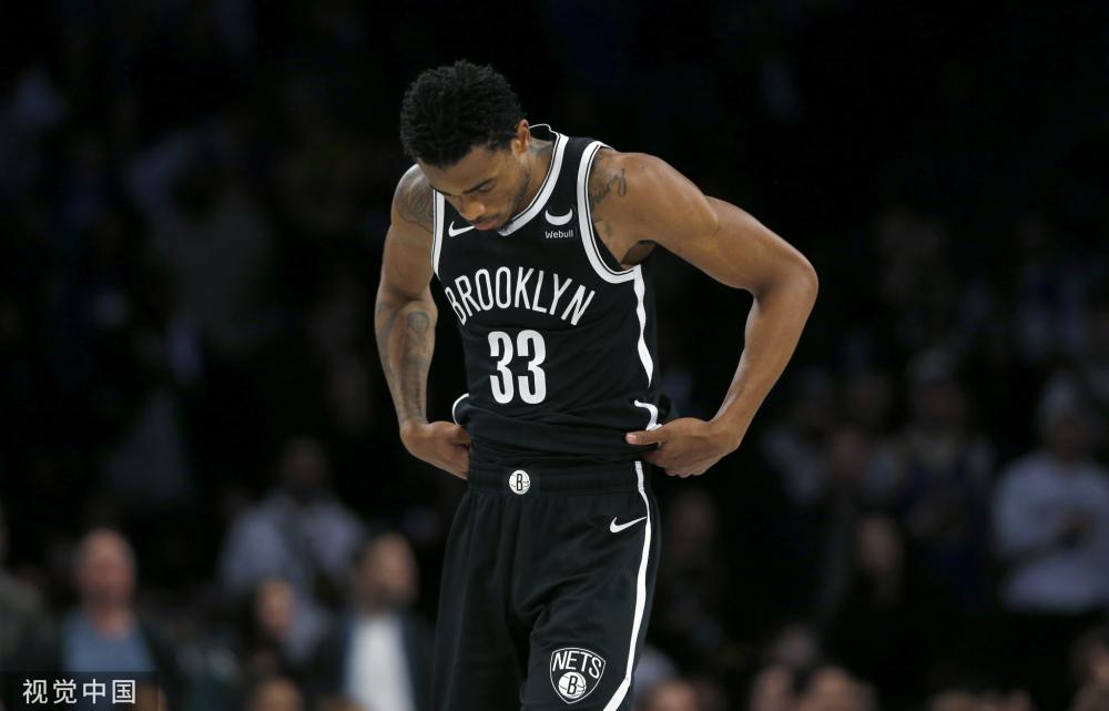 詹姆斯发起 詹姆斯发起