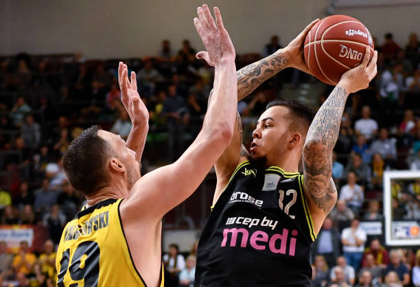 职业生涯添 职业生涯添