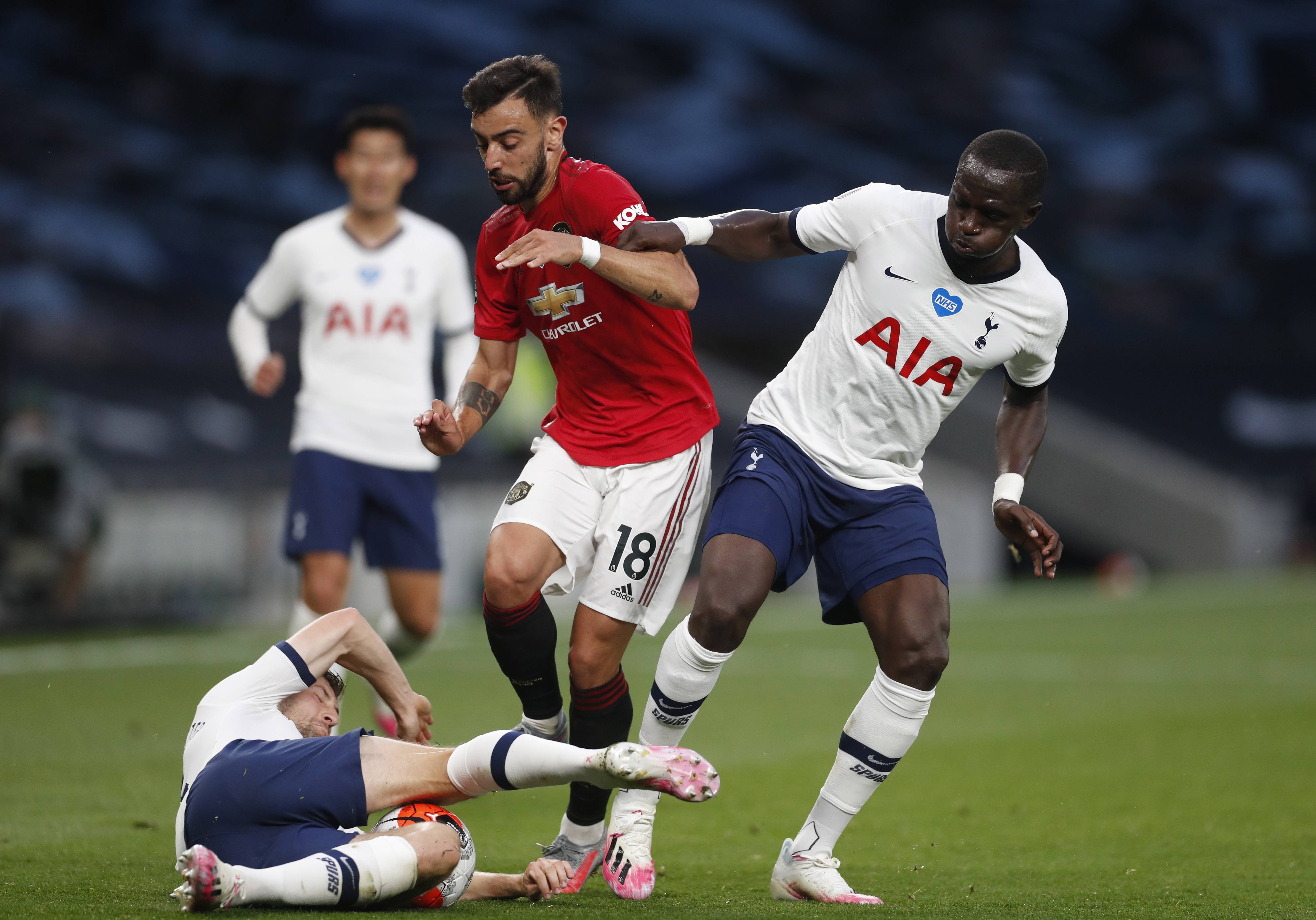 中超亚冠名 中超亚冠名